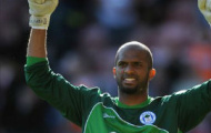 Video: Pha cứu thua của mùa bóng? Ali Al Habsi cản phá cú sút phạt của Charlie Adam