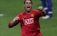 Ronaldo từng gia hạn hợp đồng 5 lần trong 6 mùa giải với M.U