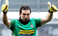 Buffon vẫn chưa có ý định treo găng