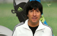 Zamorano: “Tôi sẽ trao QBV cho Iniesta, vì có Iniesta mới có Messi”