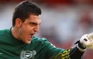 Mannone muốn chiếm suất của Sczeszny ở Arsenal