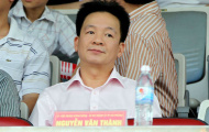 Bầu Hiển bị tập kích