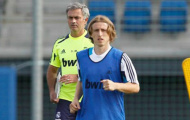 Mou “đặc biệt” hài lòng với Luka Modric