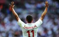 Alex Oxlade-Chamberlain muốn được học hỏi nhiều hơn
