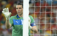 Buffon thấy phiền vì giới truyền thông Italia