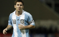 CĐV Peru chọc tức Messi bằng cách gọi tên Ronaldo