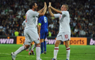 Tom Cleverley pha trộn chút Xavi và Iniesta