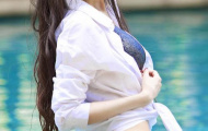 Sao nữ 'Nhục bồ đoàn' khoe làn da trắng nõn