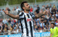 Vucinic tin Juventus không cần Van Persie