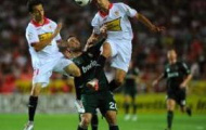 Video La Liga: Cú nã đại bác kinh hoàng của TROCHOWSKI bắn hạ 'Kền kền trắng'