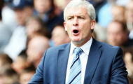 Mark Hughes muốn bỏ lệ bắt tay trước trận
