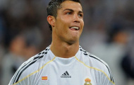 Ronaldo: Muốn đến Man City, hãy phá lưới... Man City