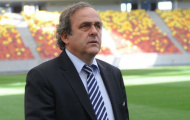 Arsenal bá chủ trời Âu, Platini lên đỉnh danh vọng