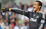 Michael Vorm sắp gia hạn hợp đồng với Swansea
