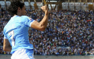 Cavani 'tâng bốc' người đồng đội Vargas