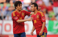 Chất tiki-taka trong lòng đại chiến: Cazorla xuất sắc hơn cả Silva?