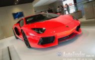 Lamborghini ra mắt Aventador LP700-4 “phiên bản xanh” tại Paris