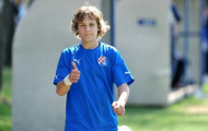 M.U đấu Real Madrid vì “Luka Modric mới”