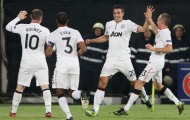 CFR Cruj 1 - 2 Man United: Rooney 'gọi', van Persie 'trả lời', Quỷ đỏ có 3 điểm