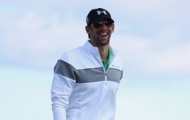 Video: Michael Phelps đẩy golf trúng lỗ từ khoảng cách 48,5m
