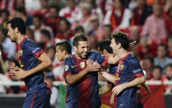 'Vấn đề của Barca là có quá nhiều cầu thủ đá trung vệ'