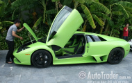 Lamborghini Murcielago LP640 màu xanh cốm - siêu xe 'độc' nhất Việt Nam