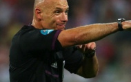 Video có 1 không 2 trên Bóng Đá: 'Màn trình diễn' của Howard Webb ở trận M.U gặp Newcastle
