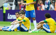 Bóng đá Brazil thời suy thoái: Đãi vàng giữa hoang mạc