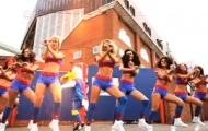 Video: Các hoạt náo viên của CLB Crystal Palace nhảy Gangnam Style