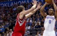 Video Giao hữu bóng rổ: Houston Rockets 107 - 105 Oklahoma City Thunder