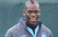 Trước trận đấu với Armenia, Balotelli bất ngờ bị sốt