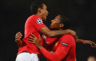 Nani chú ý: Ashley Young trở lại là dấu chấm hết ở M.U