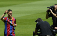 Milan mơ về David Villa