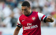 Arsenal xác nhận mất Oxlade-Chamberlain tại Champions League