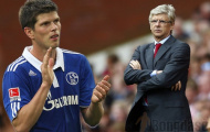 Huntelaar đe dọa kỉ lục của Arsenal ở Champions League
