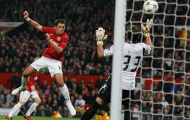 Chicharito vẫn khiêm tốn sau khi sắm vai người hùng