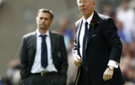 Ân oán Chelsea-MU: Bạn rượu Ferguson tới cú đâm chí tử