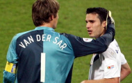 'Van Persie sẽ là người hùng của MU'
