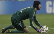 Petr Cech lo lắng trước thềm đại chiến gặp MU