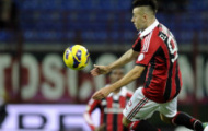 Video Serie A: El Shaarawy tỏa sáng giúp Milan đánh bại Genoa