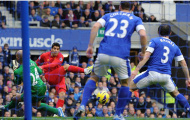 Everton 2-2 Liverpool: Kịch tính ở hiệp 1, tranh cãi ở hiệp 2