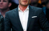 Becks chải chuốt đi xem bóng rổ