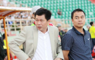 Phí 'lót tay” bóp méo bóng đá Việt