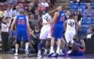 Video NBA: Pha phạm lỗi thô bạo của Thomas Robinson (Sacramento Kings) với Jonas Jerebko (Detroit Pistons)