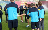 Carles Puyol tập luyện trở lại: Ngày đoàn viên