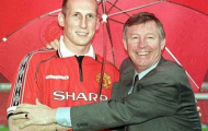 Alex Ferguson 'bán' Jaap Stam ở trạm xăng