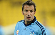 Không chịu nổi Del Piero, HLV của Sydney FC xin từ chức