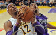 Lakers thắng trận thứ 2 liên tiếp thời kỳ 'hậu Mike Brown'