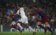 Tam đại gia Premier League đại chiến vì Adriano