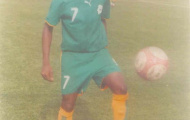 Đồng hương Drogba lang thang Facebook tìm việc ở V-League